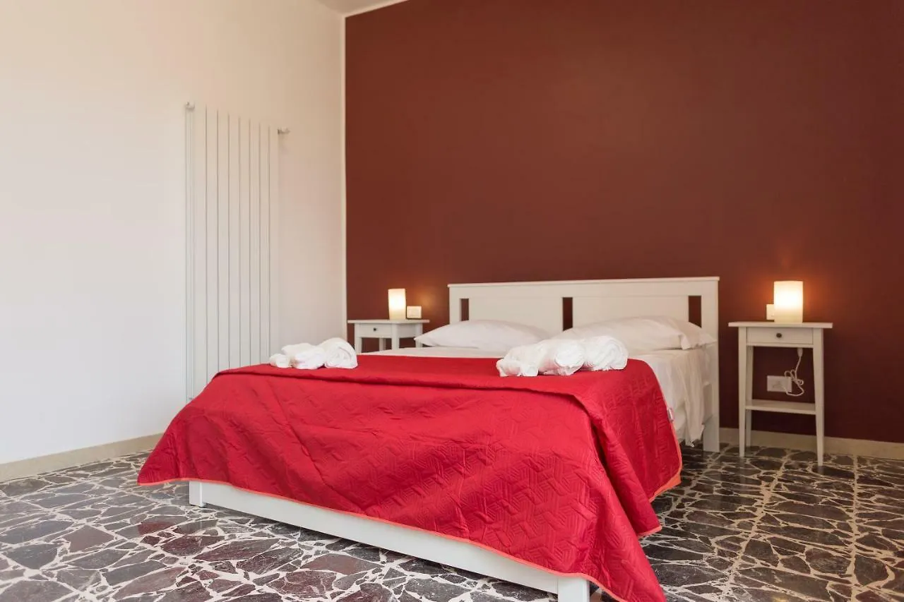Al Corso Apartments Noto 0*,  Italy